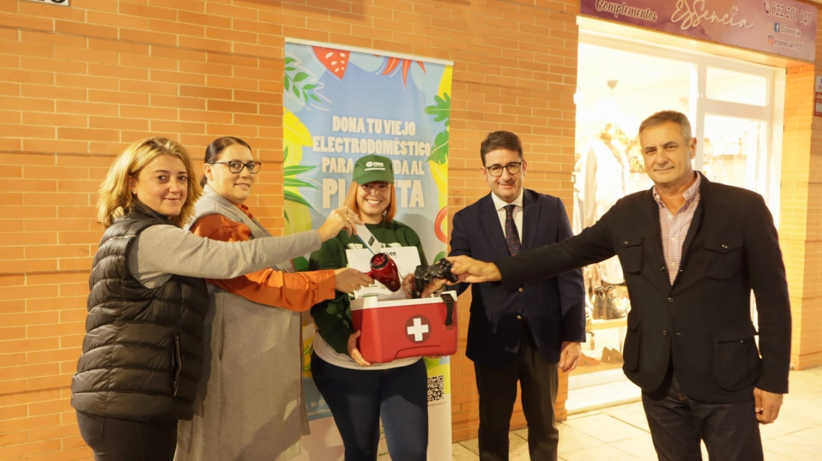 402990045_736512911839691_1150580842496619985_n