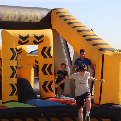 557697197_1243044244519886_6545378820826883550_n