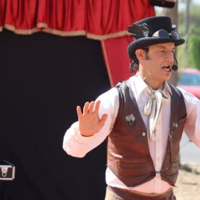 559898284_1251296620361315_2934675793281338064_n