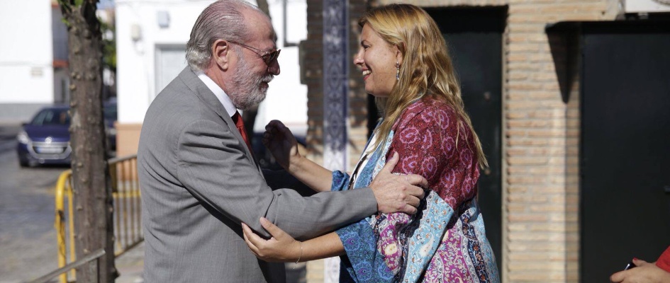 36944752_2172763359420171_2015128857769672704_o