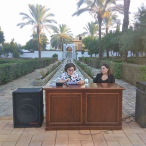 42766826_1886727858030814_8267752310394847232_o