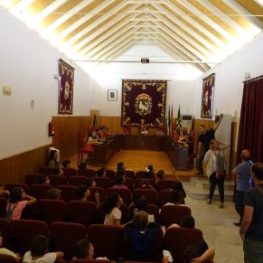 60215089_2658895937473575_2046826781566042112_n